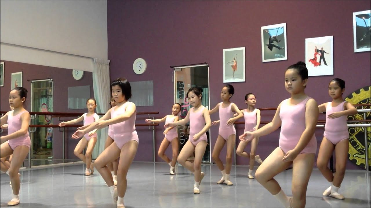 Ainsley RAD Grade Two Classical Ballet ~ Fondus