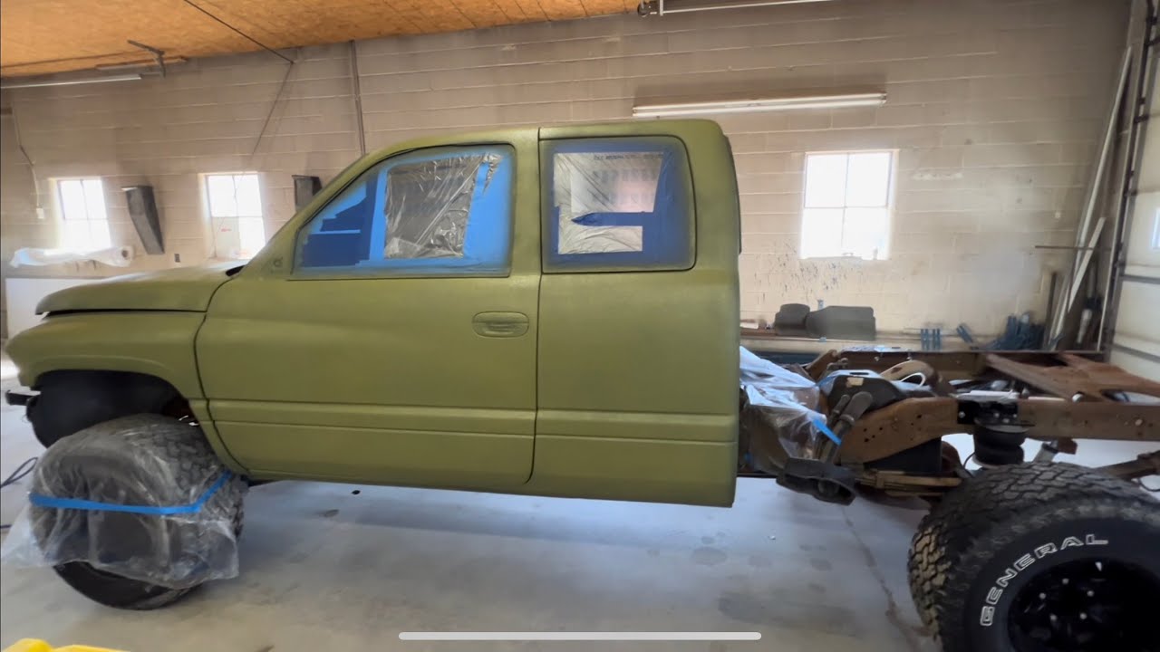 Truck bed liner paint job part 3 ✅ Bullyliner