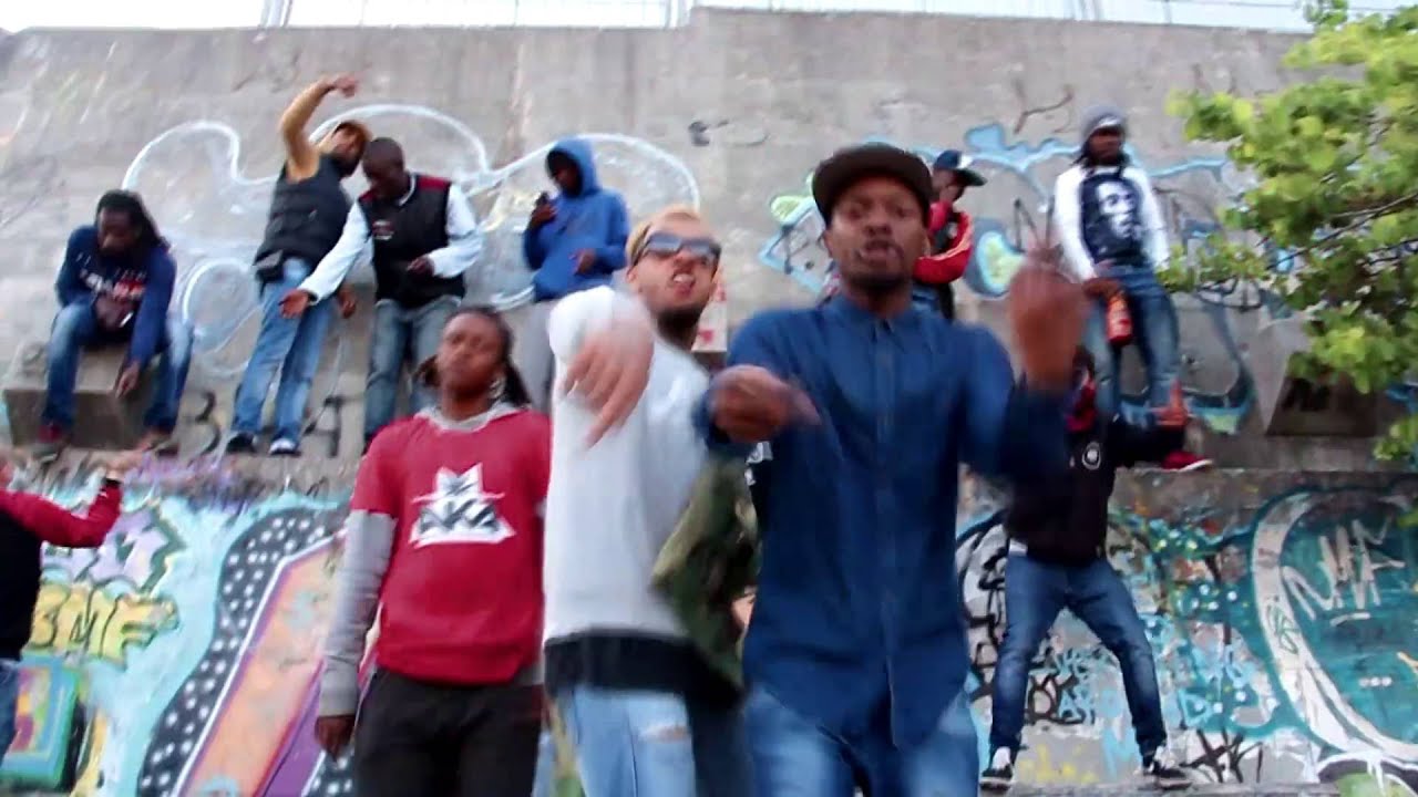 PIKENUH - MUNDON (VIDEOCILP OFICIAL) 2016