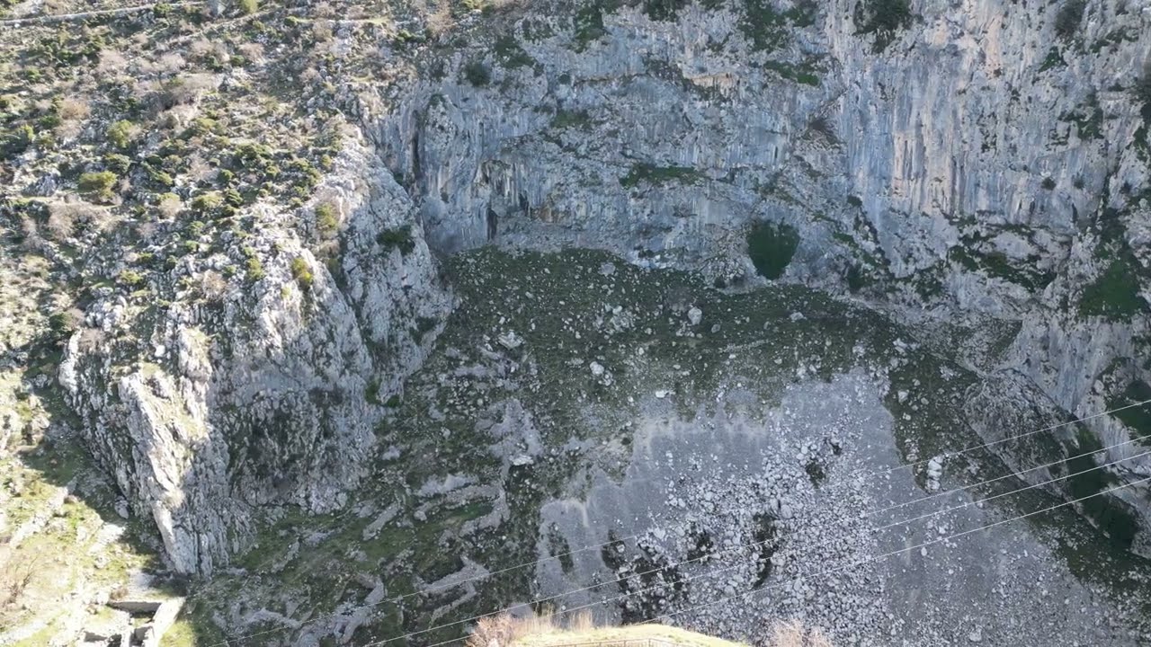 Flying high over Kotor