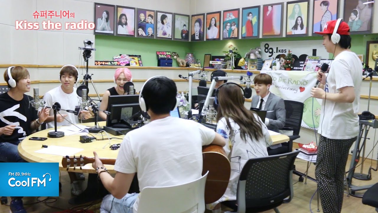 정수노래방 엔딩 단체곡! '말 달리자 & 하나되어 &로꾸거' 라이브 LIVE / 160821[슈퍼주니어의 키스 더 라디오]