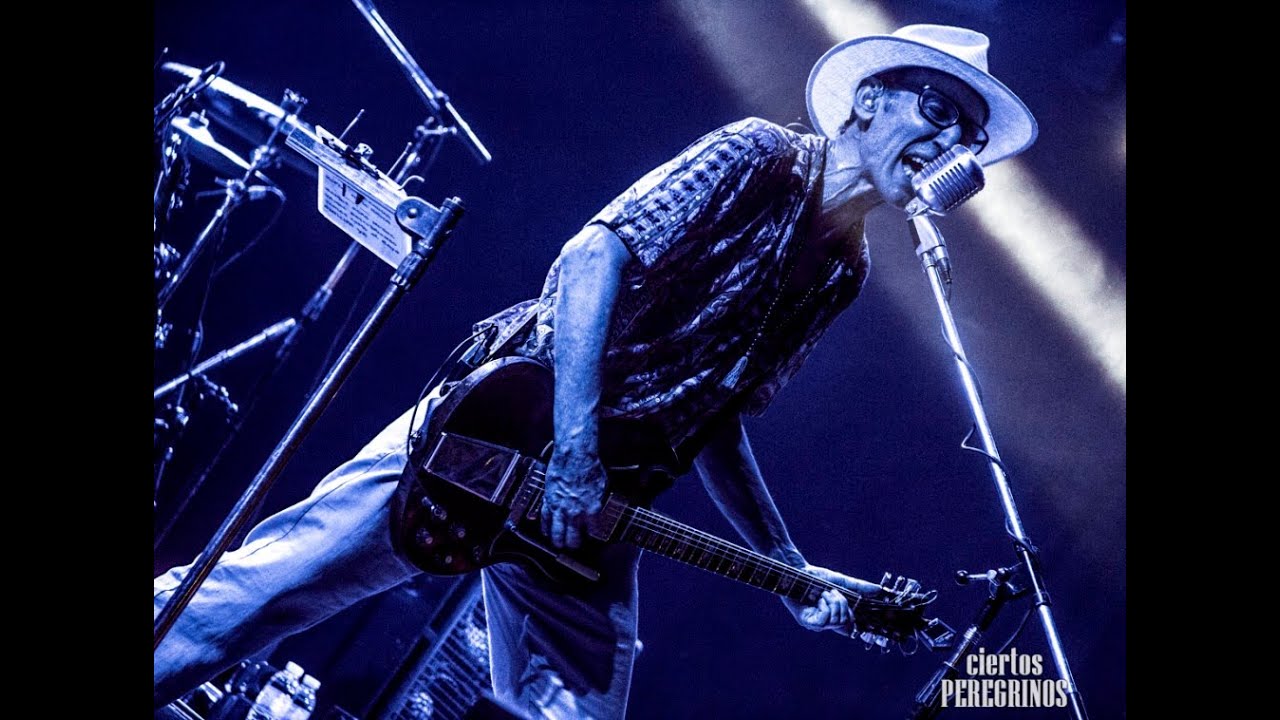 Skay Y Los Fakires - Arriba El Telón (Sunchales 7-3-2015)