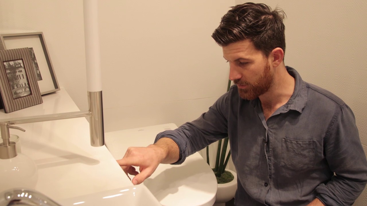 These high-tech Tokyo toilets will one day kill us all!