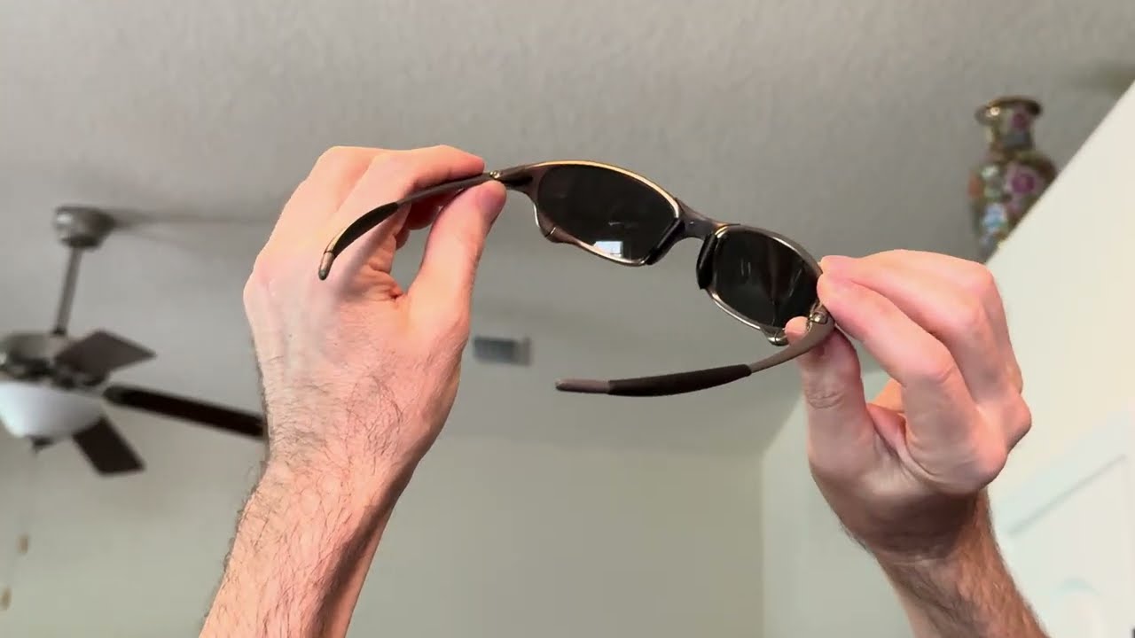 RARE OAKLEYS - unofficial unboxing of the TiO2 X-Metal Juliet CUSTOM configuration #1 + review!
