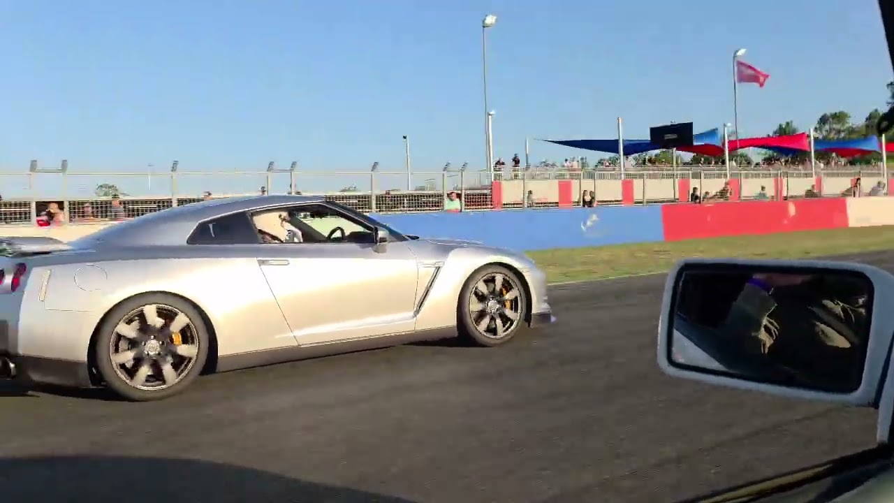 Illbeefhooked Barra Ute vs r35 skyline