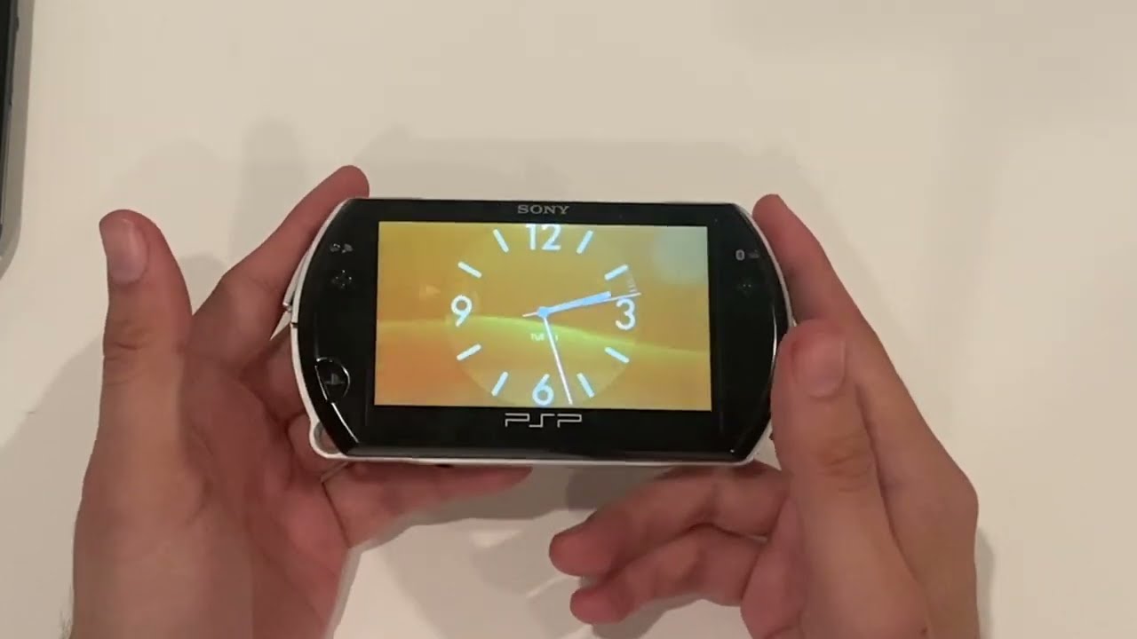 The PSP GO is Still Amazing in 2024!!