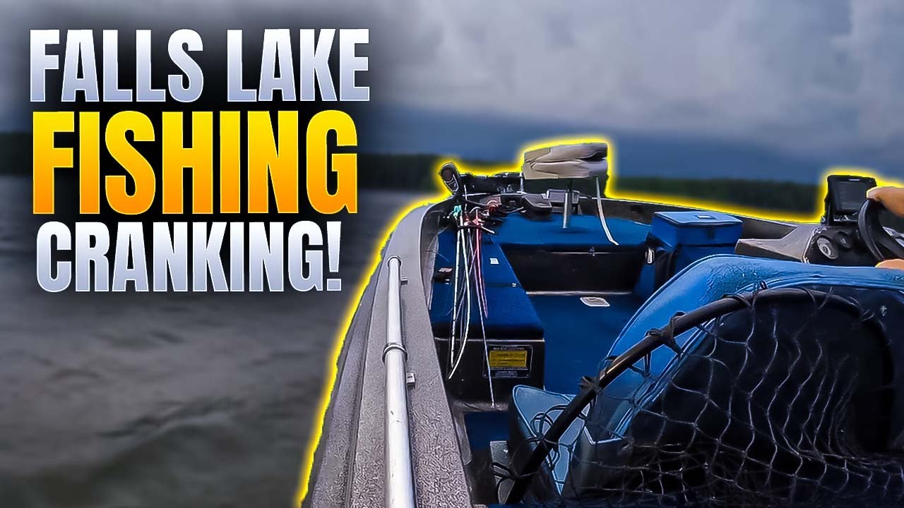 Bass Fishing! CRANKIN' | Falls Lake, NC