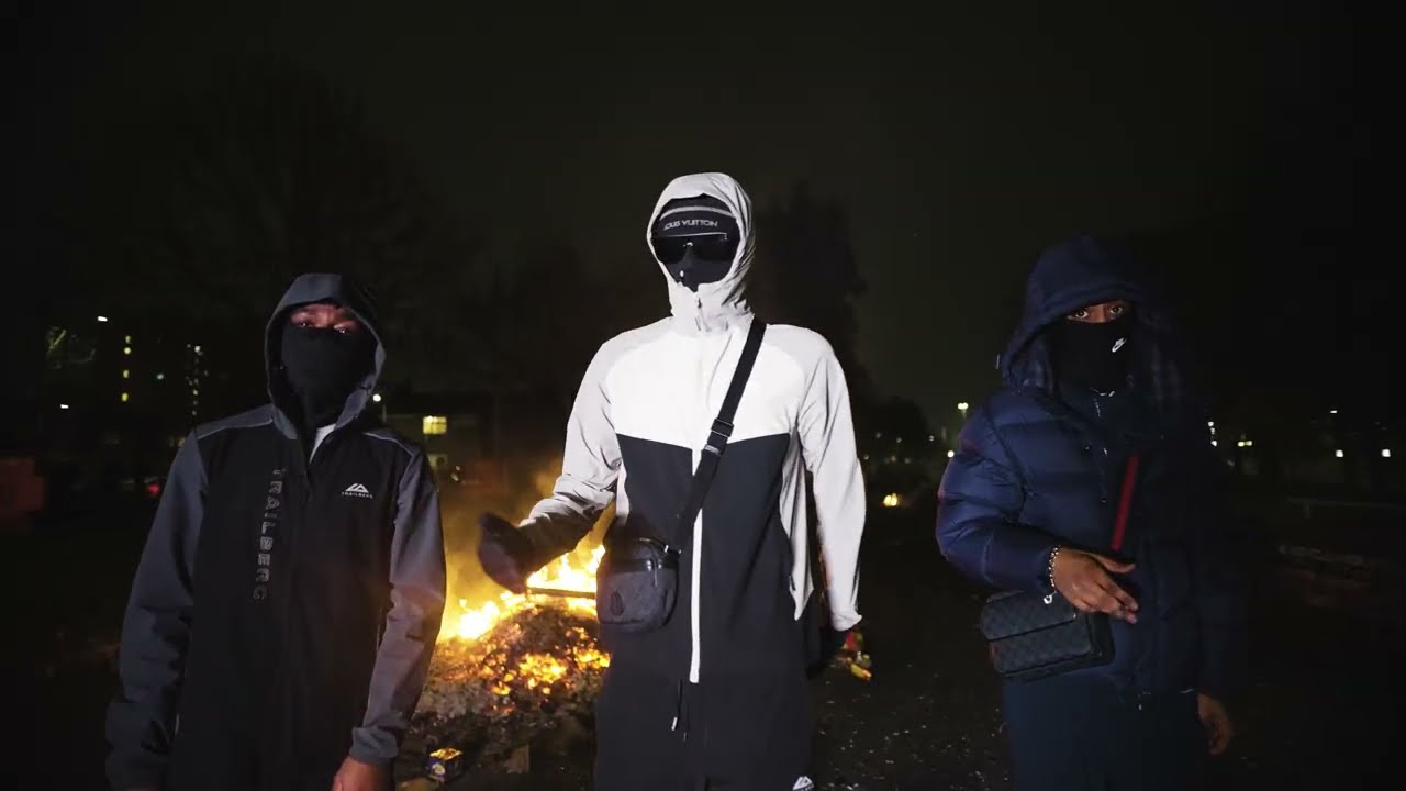BUSYGETTINLIZZY - OLIVER TWIST (Music Video)