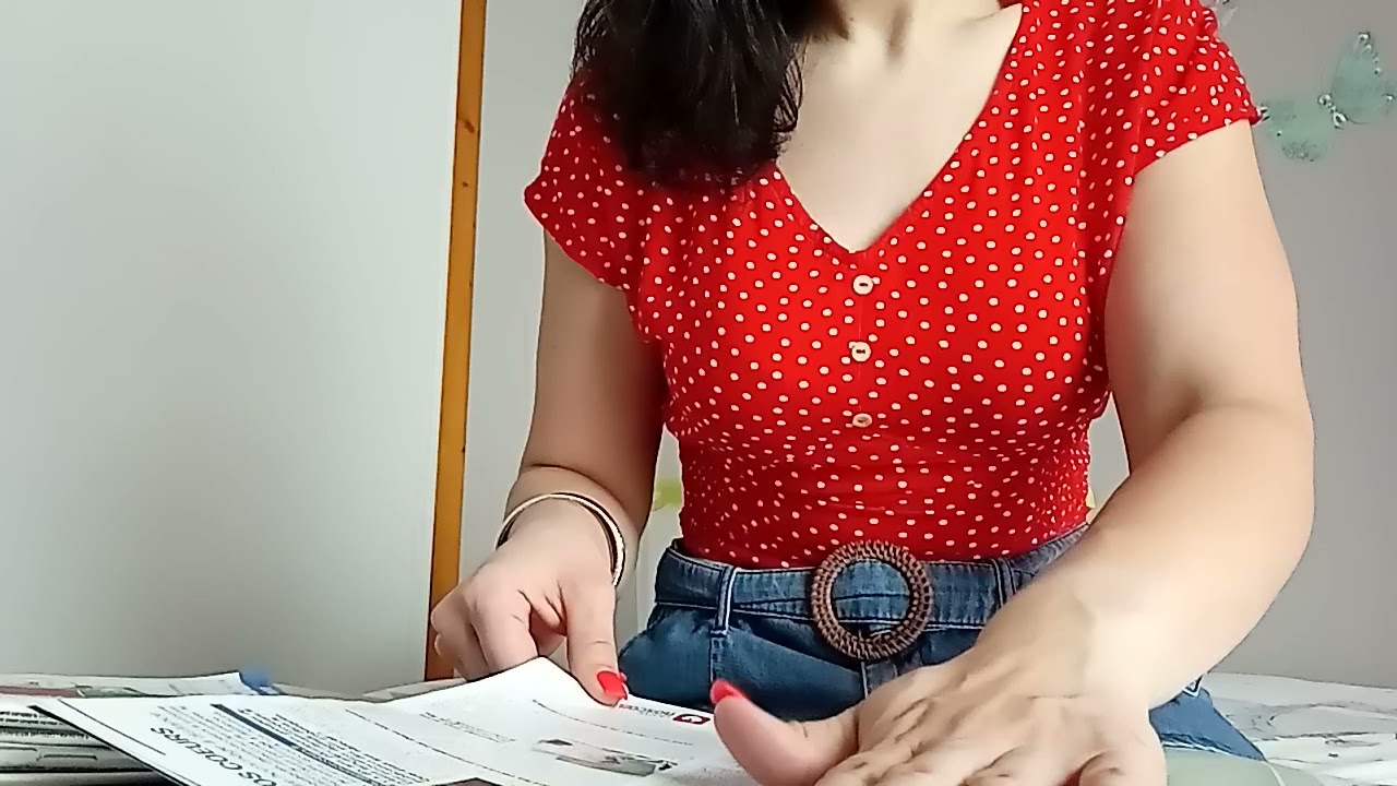 ASMR page turning no talking
