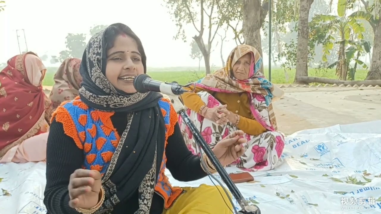 barah maashi Sarita ji ki awaz men satsang gram kudhar ashram