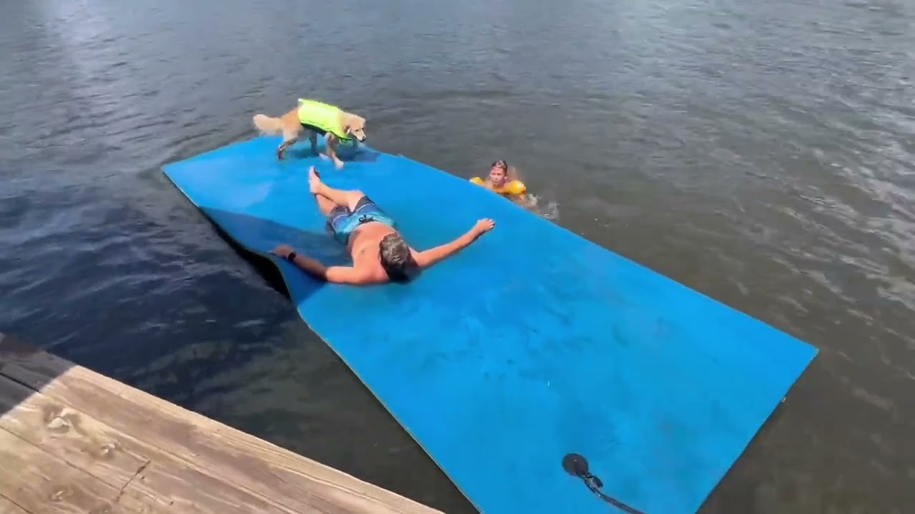 Lily Pad Floating Mat, Premium Floating Water Mat for Lake Review