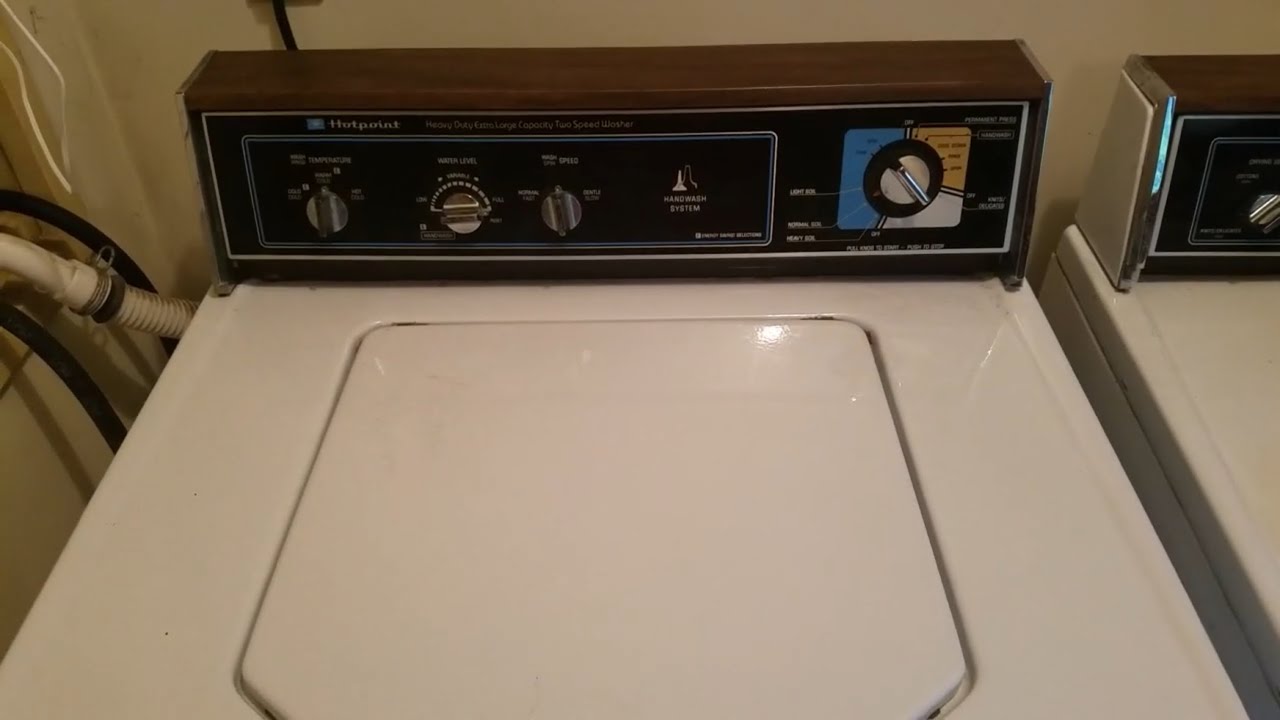 1980 Hotpoint Washer in action