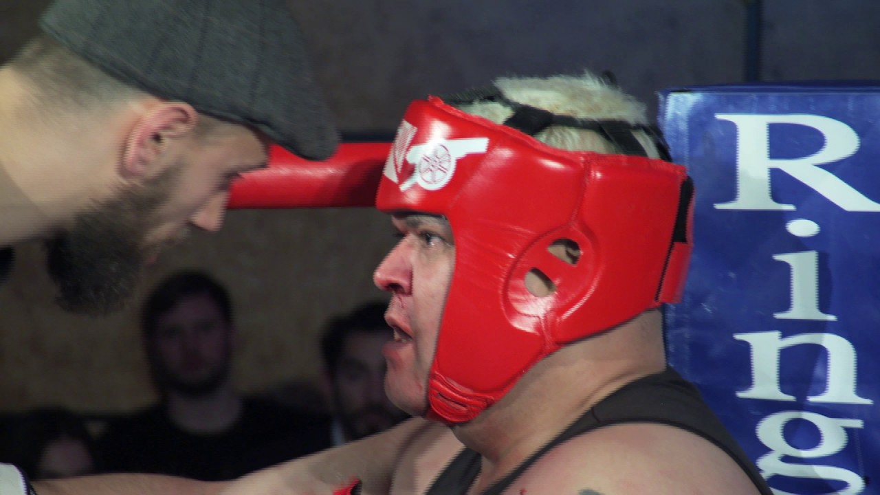Lewis Bloor vs Heavy D