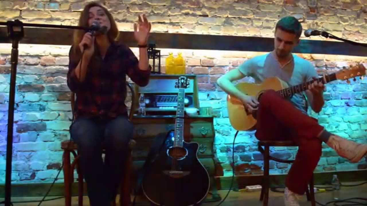 Agatha - Green Grass (Tom Waits cover)