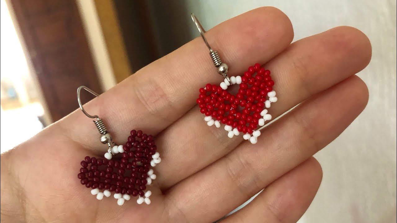 Aretes en mostacilla en corazón♥️