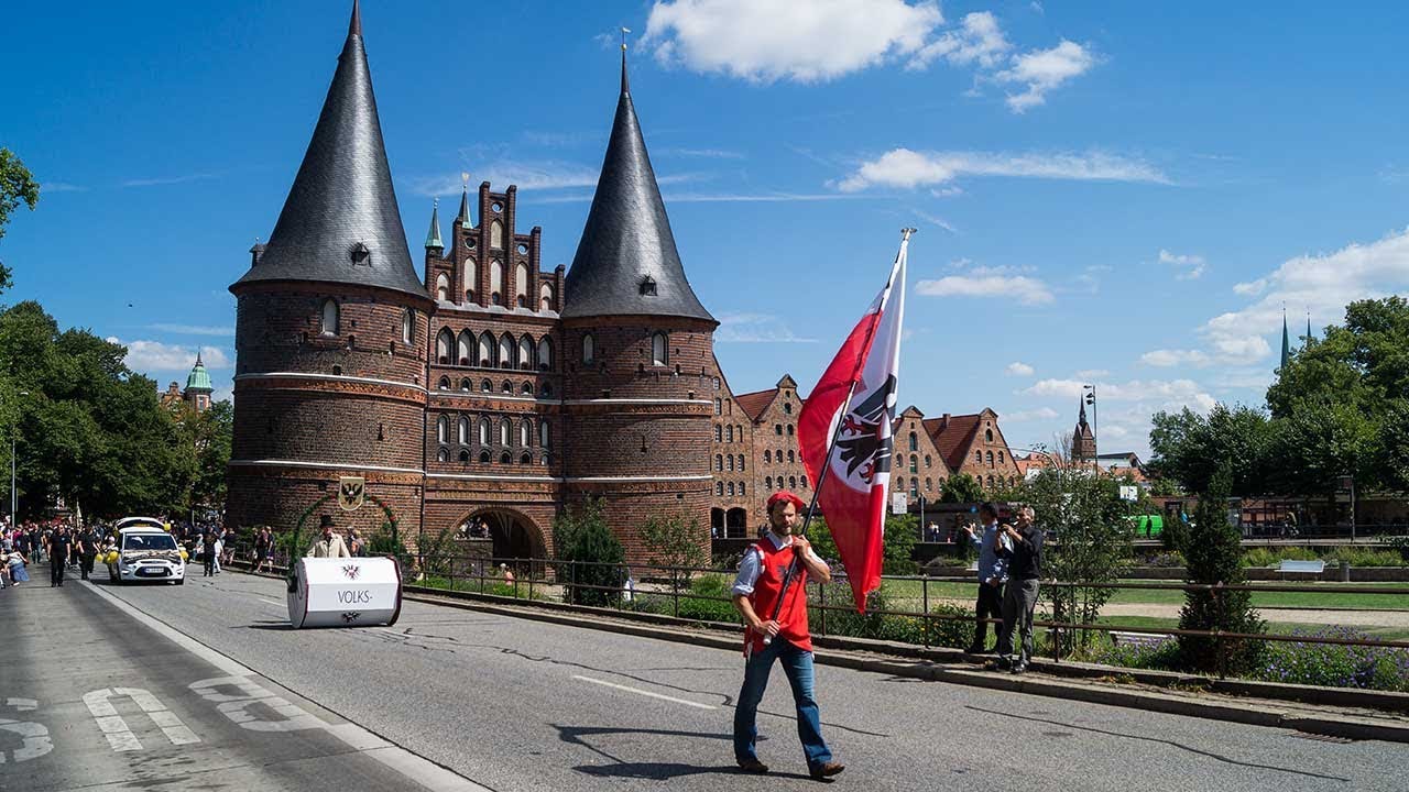 170. Volksfestzug Lübeck