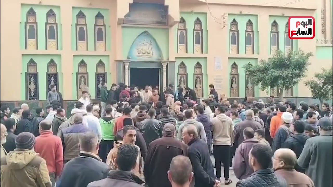أهالى البحيرة يشيعون جنازة سيدة توفيت بعد رحيل زوجها بأيام حزنا على فراقه