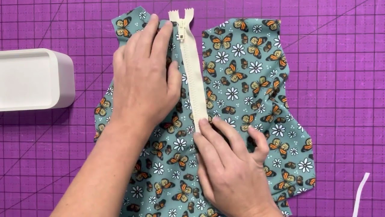 How to sew a zipper onto a swimsuit