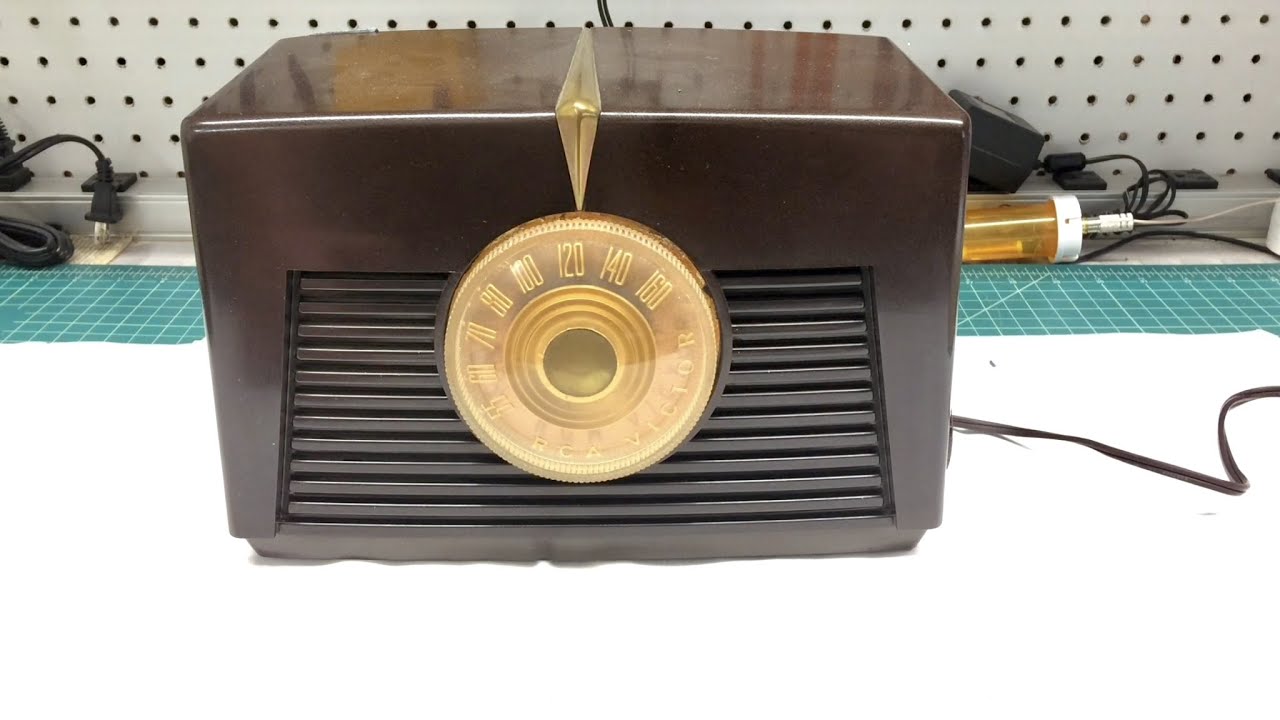 How to Connect an External Antenna to an AA5 Radio w/ a Built in Loop Antenna & No Ext. Connection