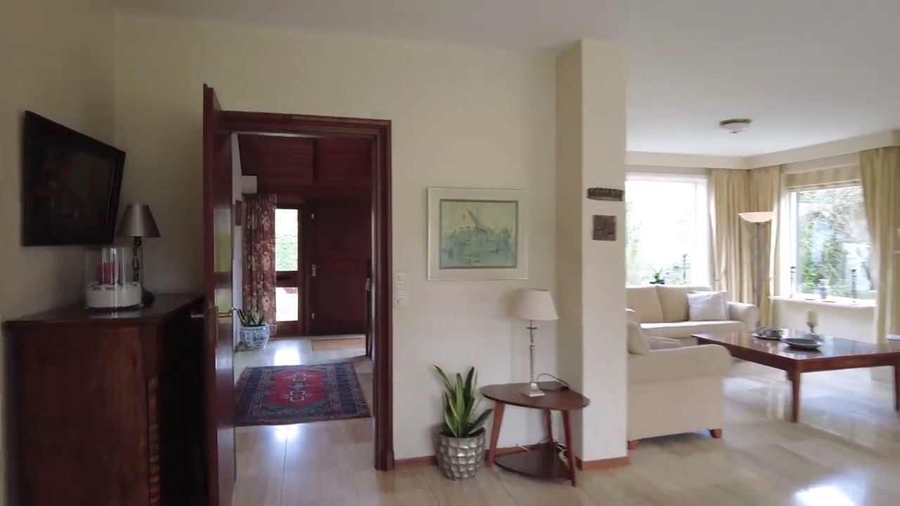 Te koop - Vrijstaande woning met ruim perceel - Mr  Visserstraat 8 te Delden