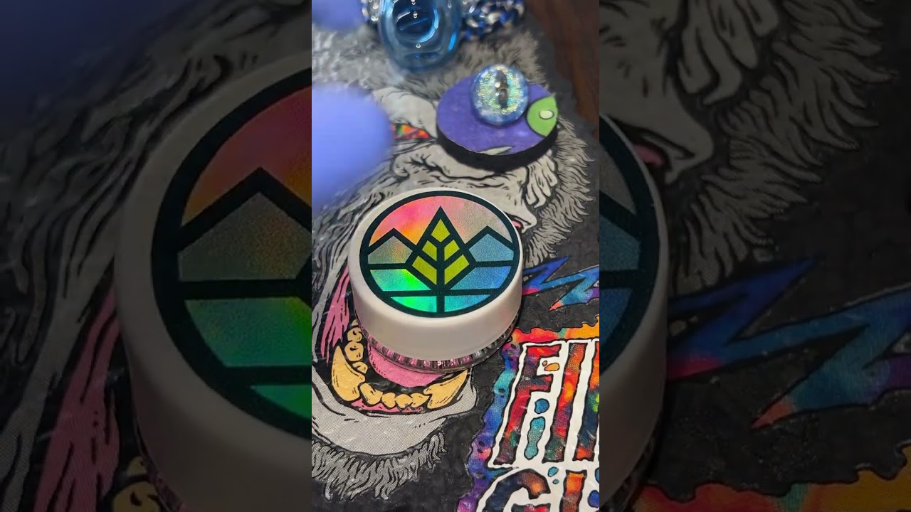 Appreciation FriDave w @FireFly_Glass 🔥 & w @NotUpwardOrganics - Pole Sitter, Nothing for s/t/p&hellip;8.3