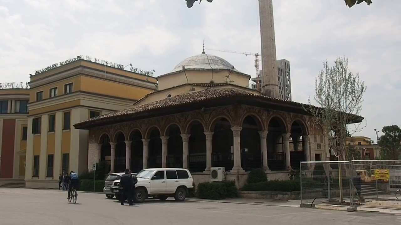 Adzan (أَذَان) from Et'hem Bey Mosque, Tirana - Albania