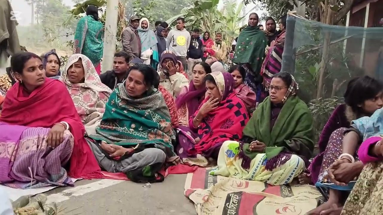 মনিলাল রবিদাস এর মাটিমঞ্জিল খঞ্জনপুর মহাশ্মশান জয়পুরহাট 
