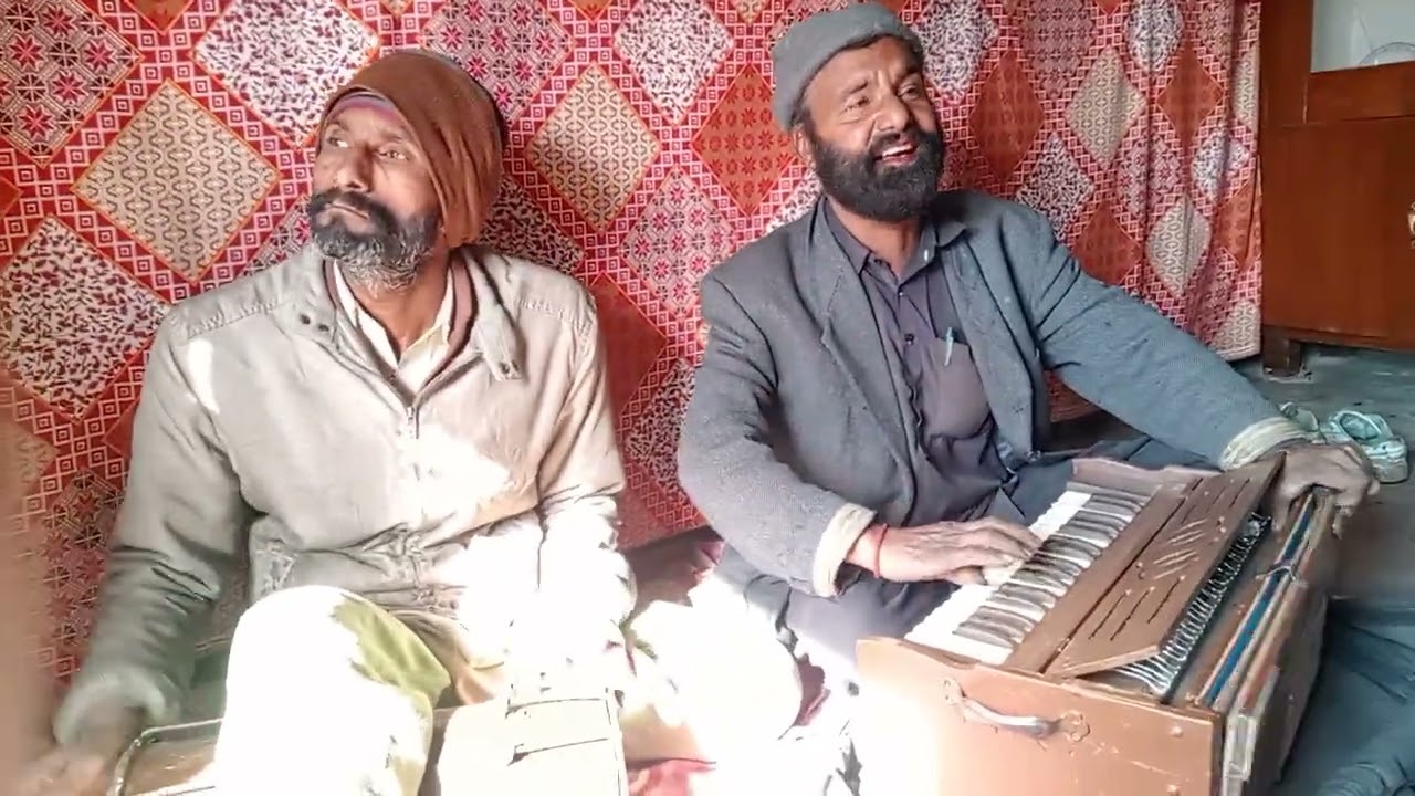 Uchi parri singar shoukat Ali  03436580366