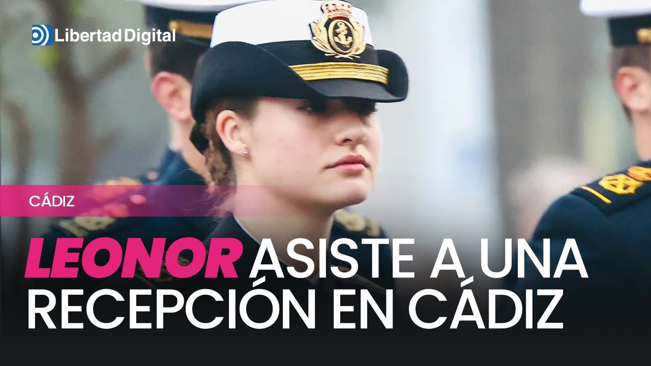 La Princesa Leonor asiste a una recepción en Cádiz como guardiamarina de 'Elcano'