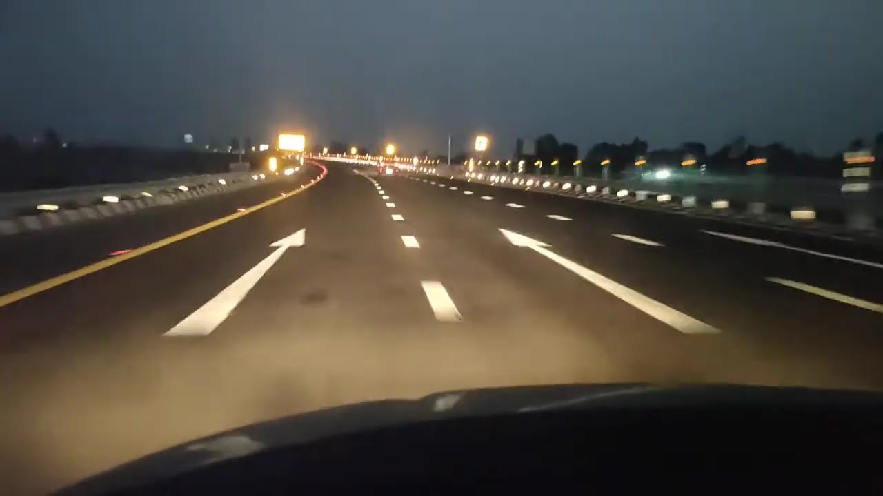 Purvanchal Expressway | Car driving status | India's longest Expressway | Night driving with friends