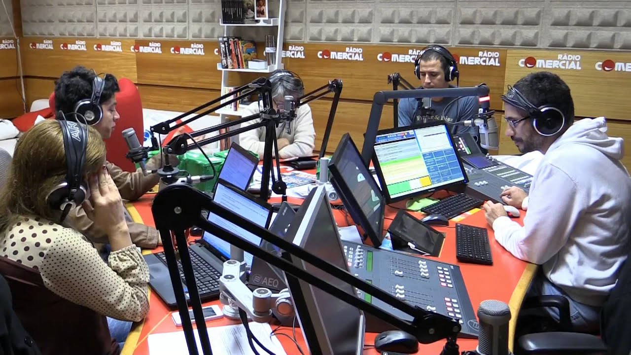 Rádio Comercial | Mixórdia de Temáticas - Demónio possui deficientemente