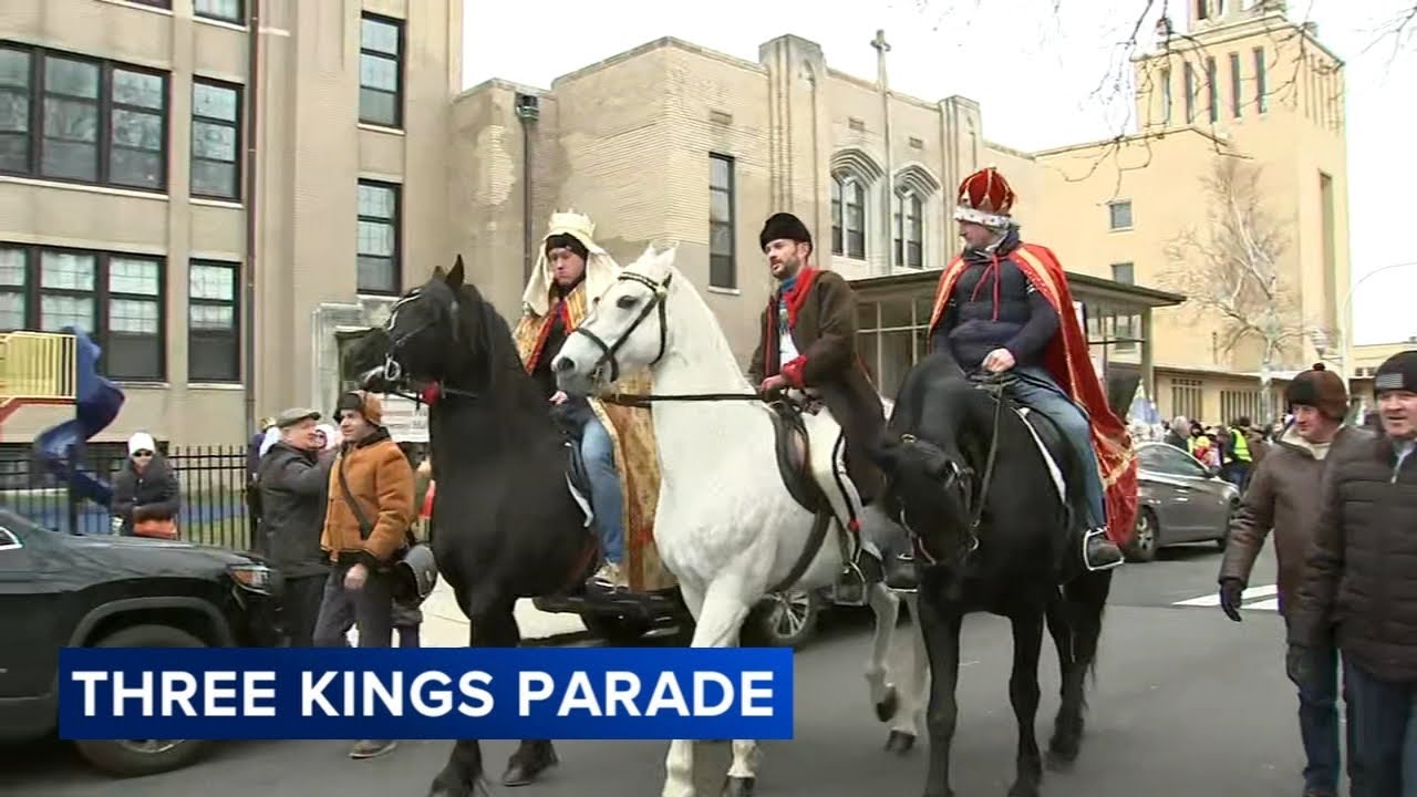 Chicago's annual Three Kings Parade marches through Northwest Side