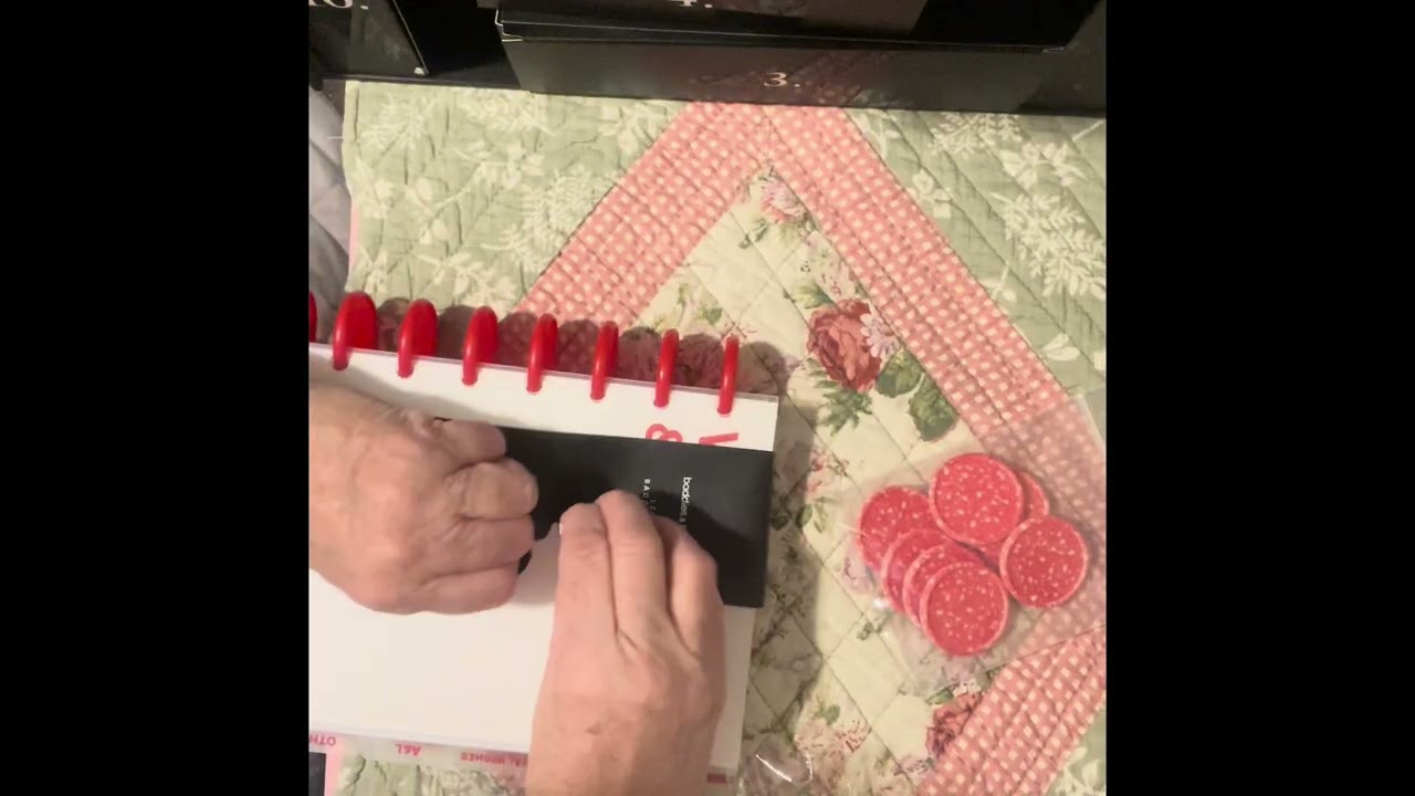 Распаковка Happy Mail: мои любимые вещи и бюджетный адвент-календарь | Спойлер: распаковываю все ...