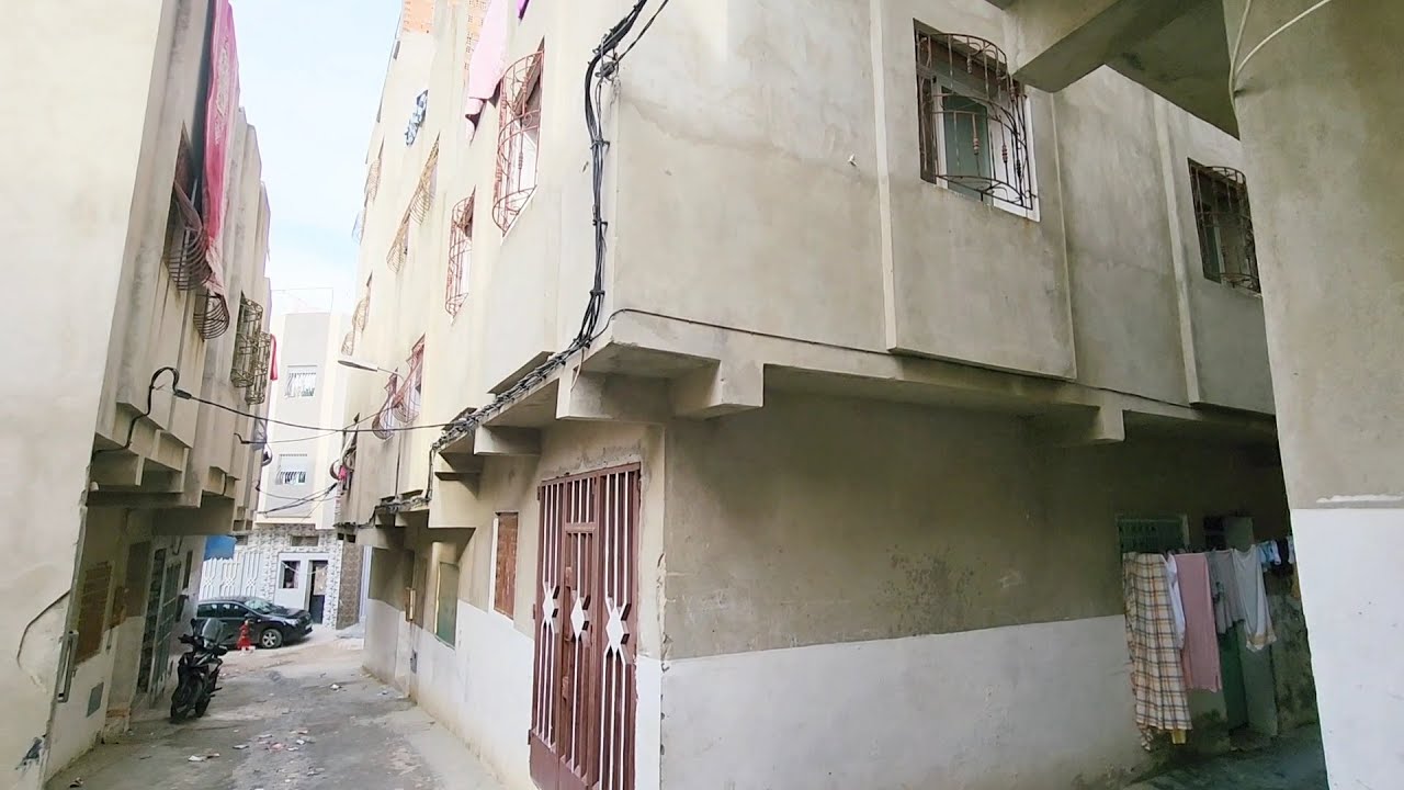 دار للبيع مغوغة طنجة 2 الطبقات وروطري
