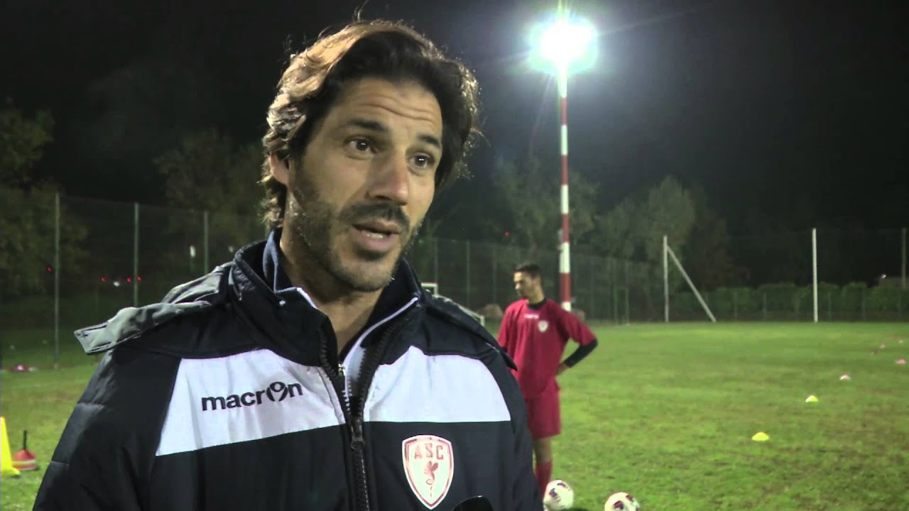 Portrait de Mickael Madar, entraineur de l'AS Cannes