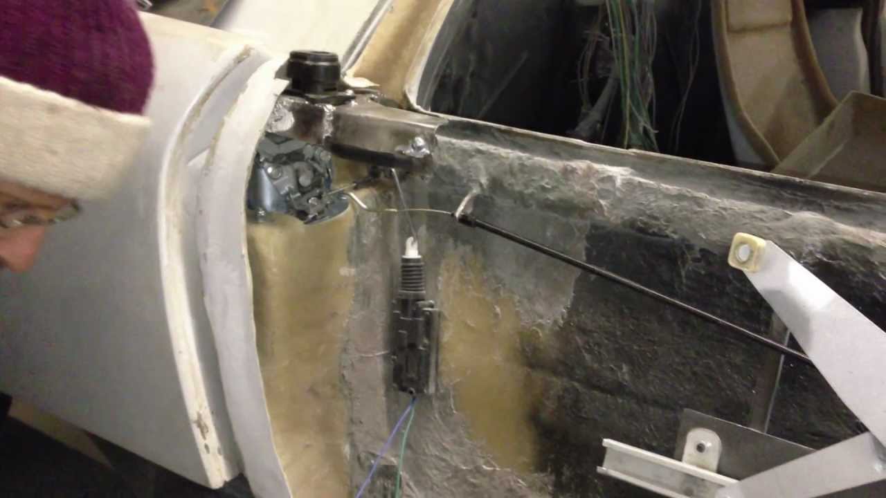 Lambo Doors - Locking Mechanism - MyTajGarage.com