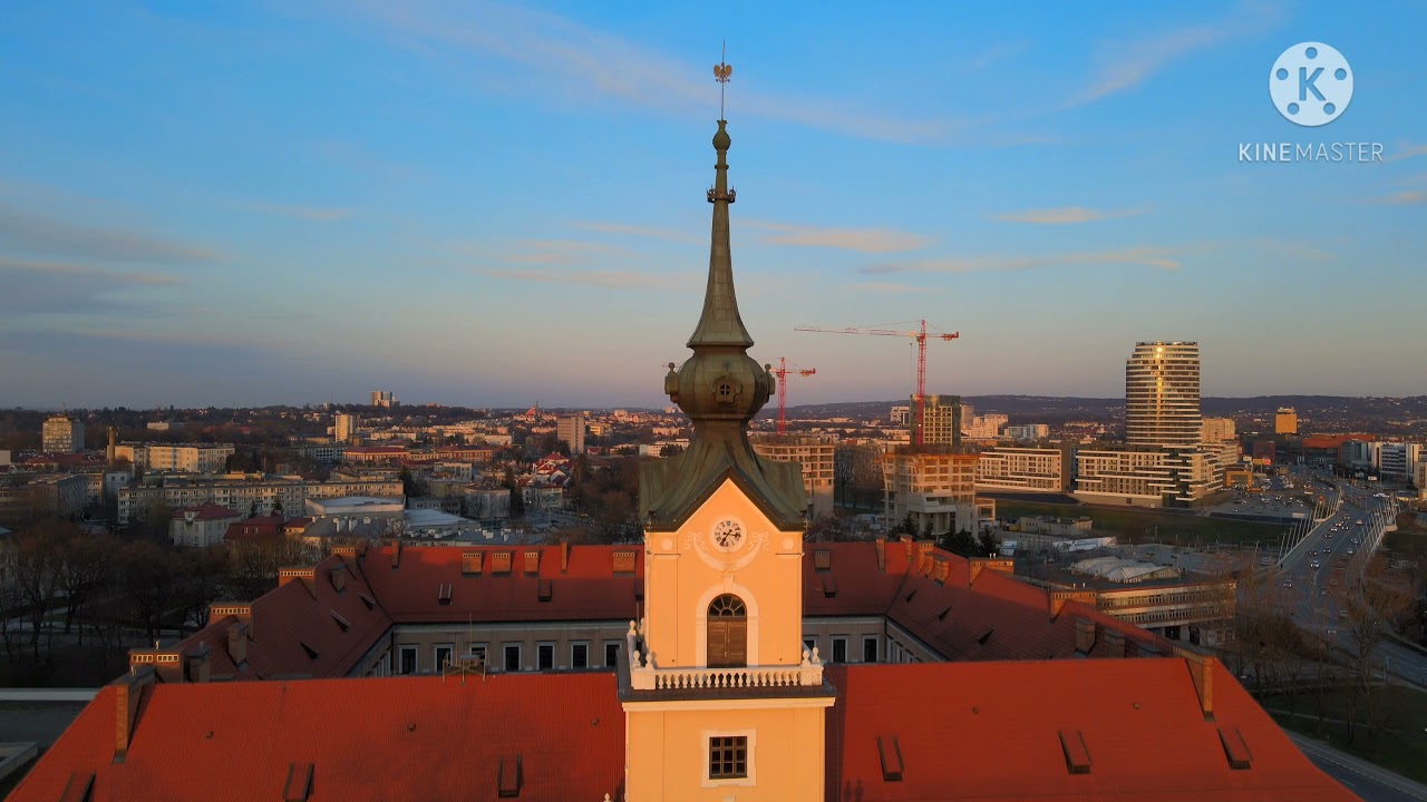 RZESZOW Z LOTU PTAKA 2021 - Drone Mavic Air 2
