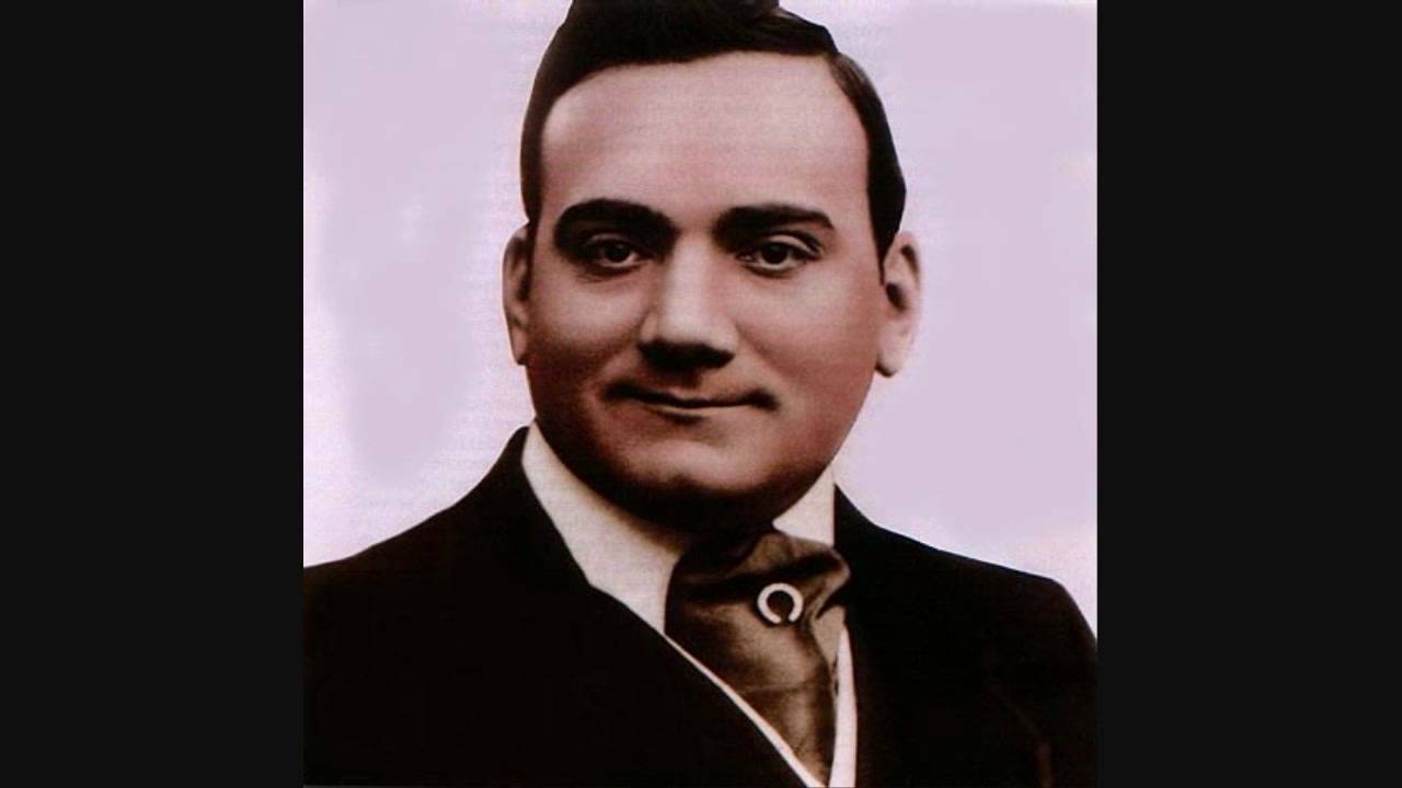 ENRICO CARUSO SINGS 