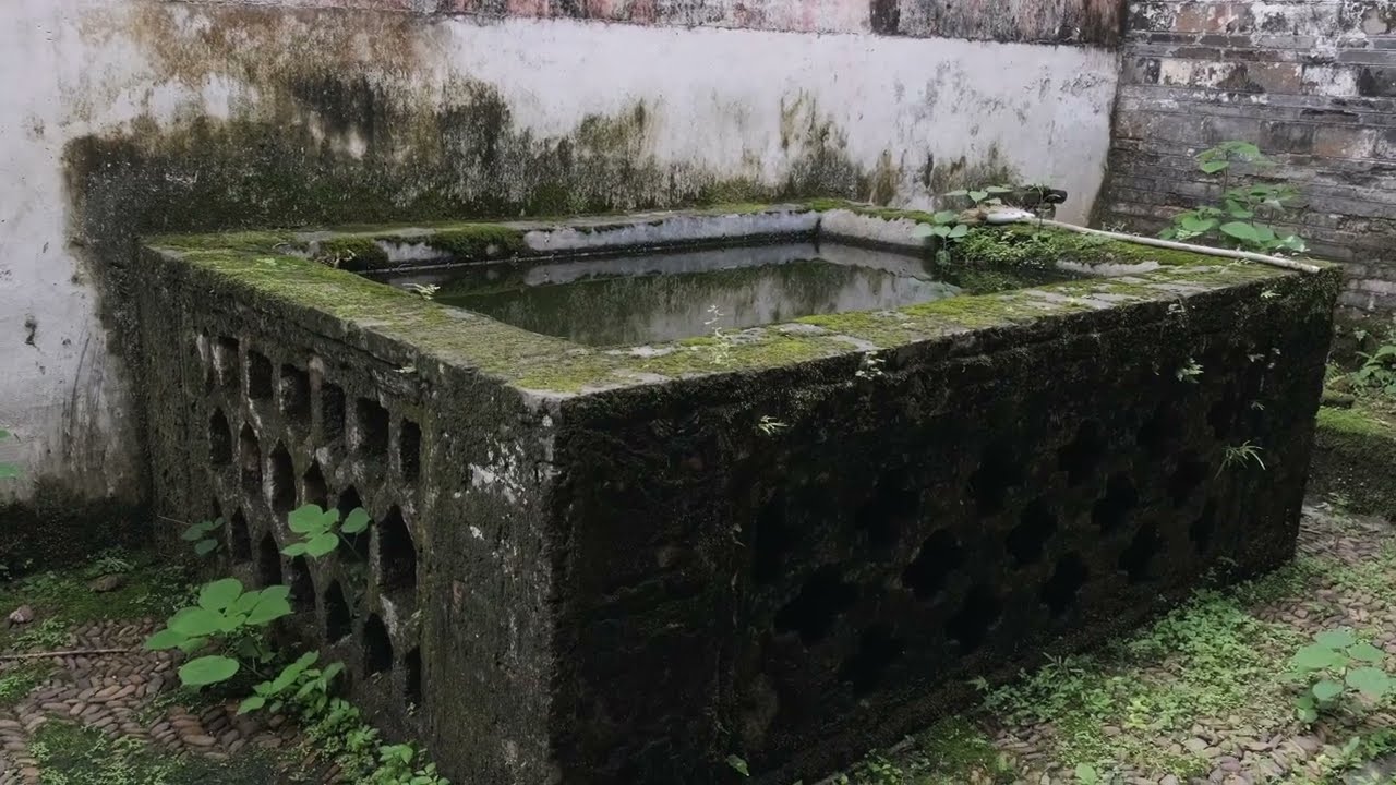 A Forgotten Ancient Village in China | Quiet Rural Life Preserved by Time