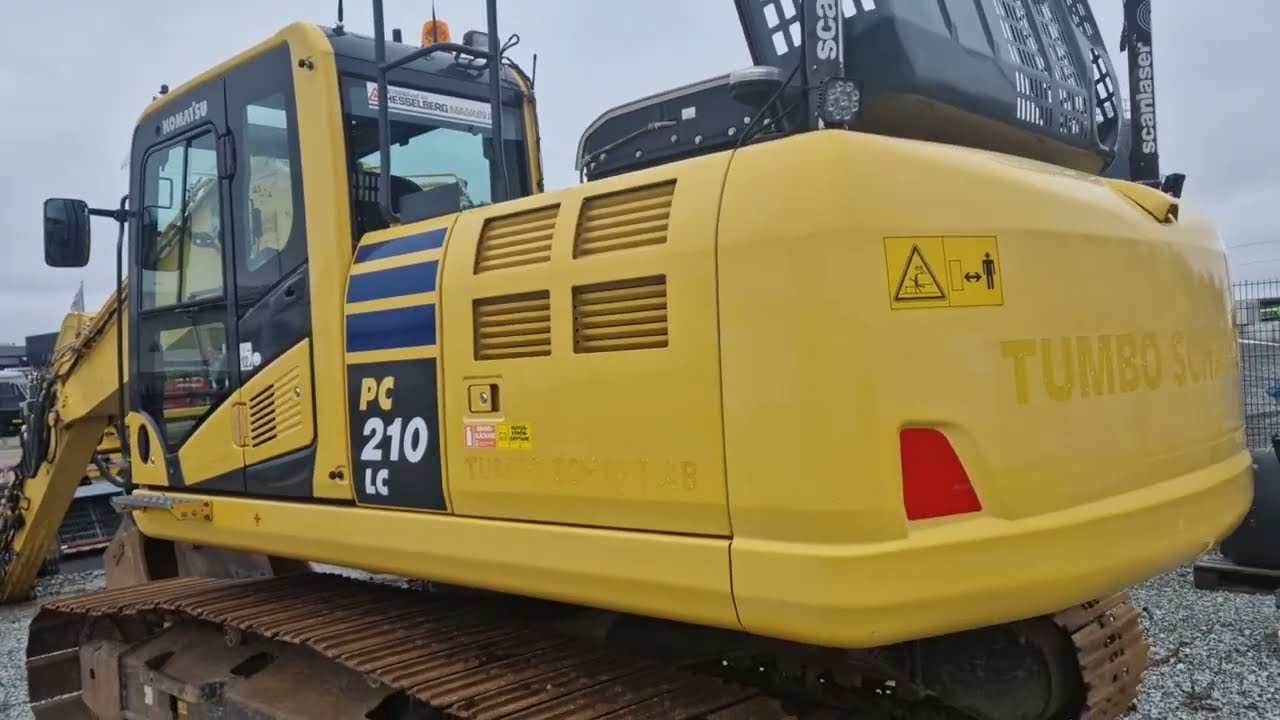 Komatsu PC 210
