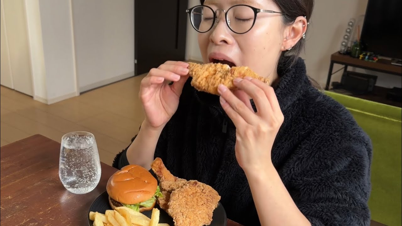 【事件発生😭】ASMR モスチキン🍗🍔🍟 【咀嚼音/Mukbang/Eating Sounds】