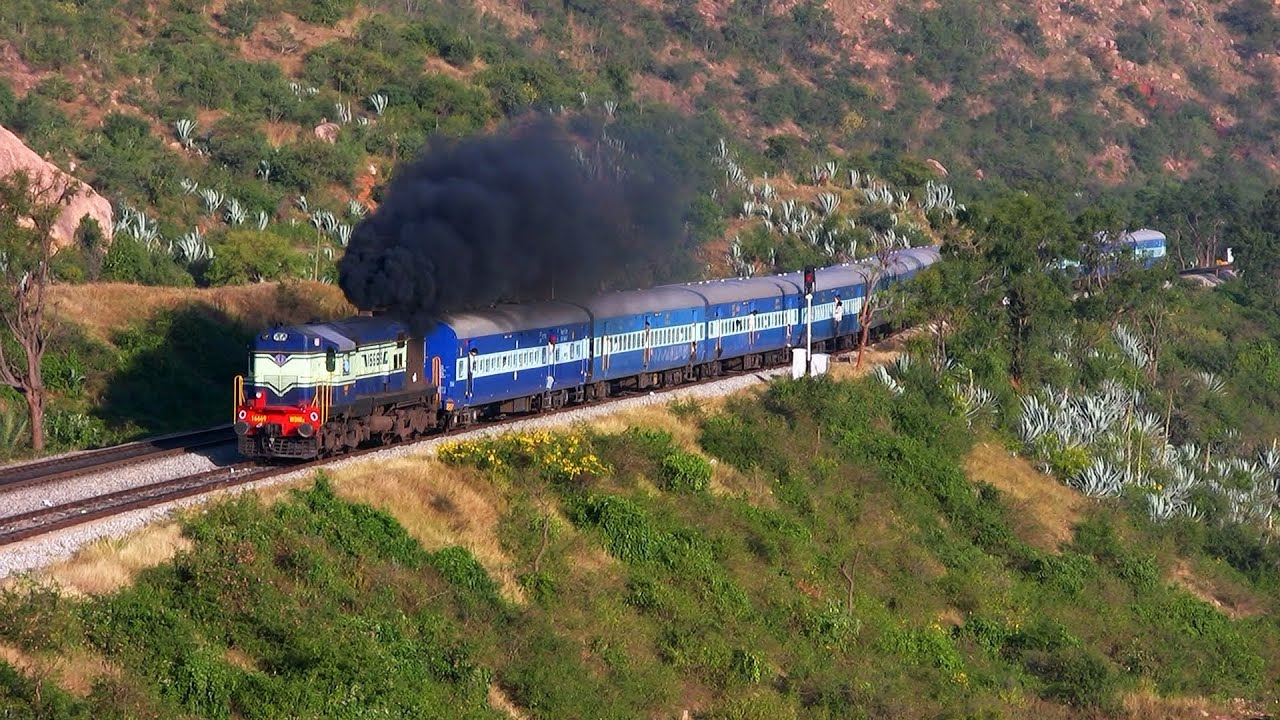 ALCo sound and smoke show.
