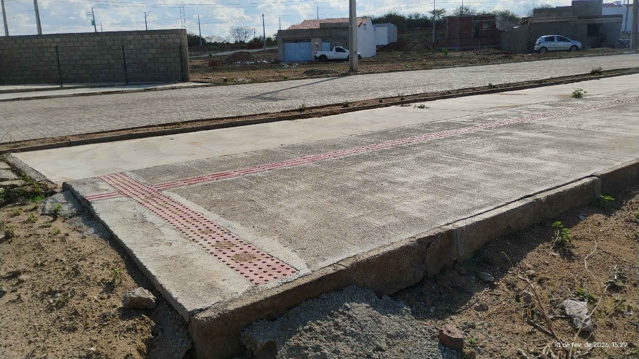 Serra Talhada MORE no MELHOR lugar da cidade sem entrada parcelas BAIXAS e GRANDE valorização futura