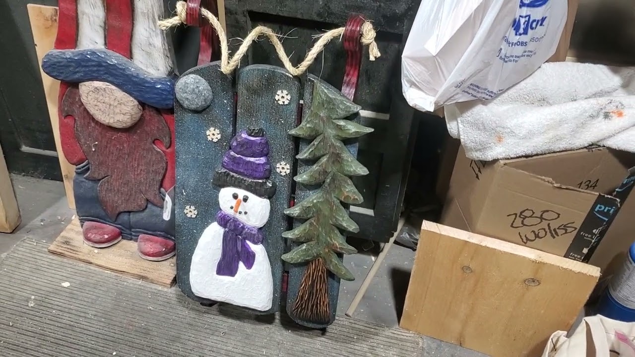 Round 2 on the snowman collage. 