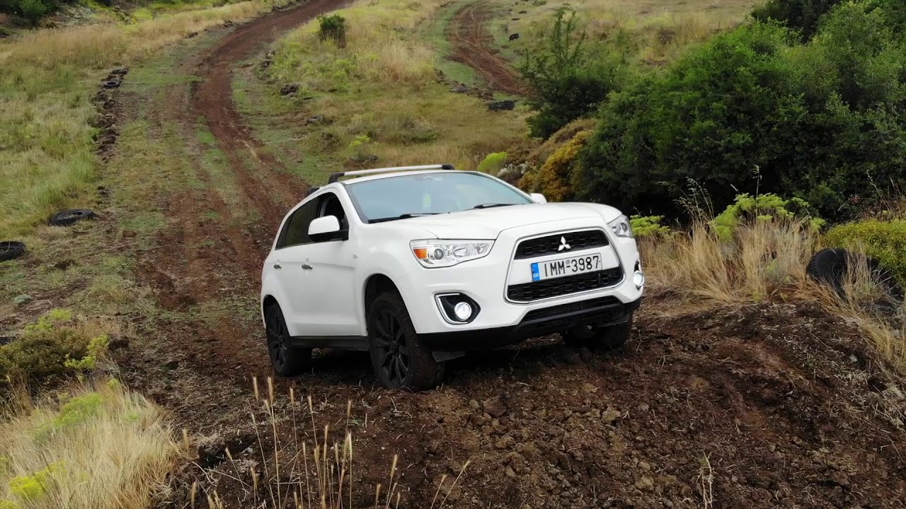 MITSUBISHI ASX RVR OUTLANDER SPORT OFF ROAD on YOKOHAMA GEOLANDAR G015