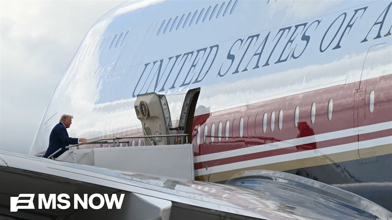 Trump's demands for a rapid Air Force One retrofit on Qatari jet left him &lsquo;vulnerable,&rsquo; NYT reports