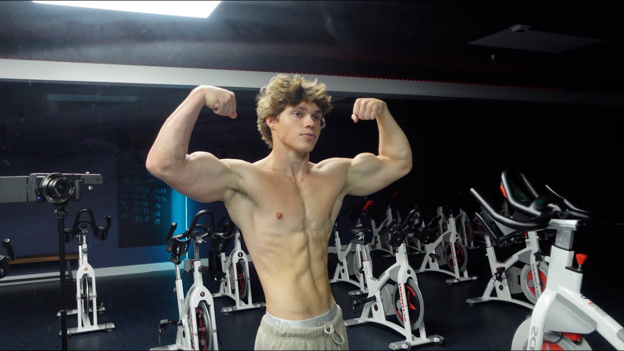 Chuckie's Life (Ep.7)- ULTIMATE ARM PUMP
