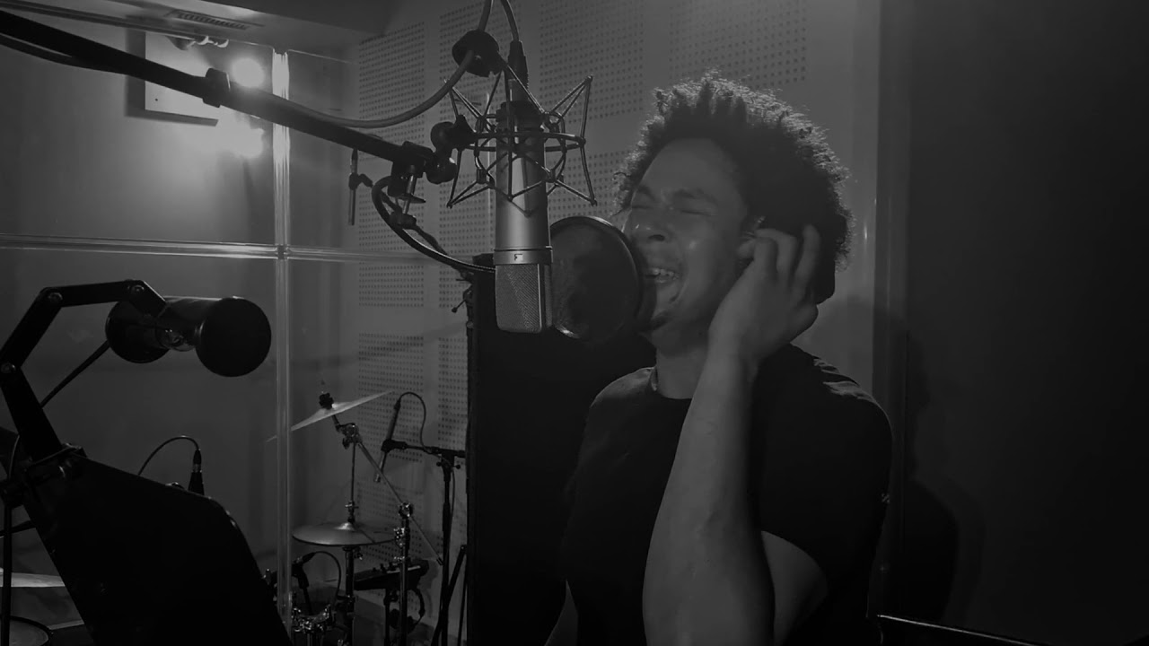Xavier Mateù        Killing me sofly (cover)