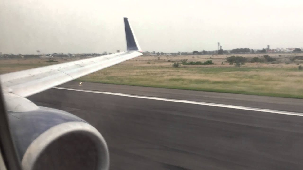 Delta 737-800 N390DA takeoff Leon BJX | Seat 3A