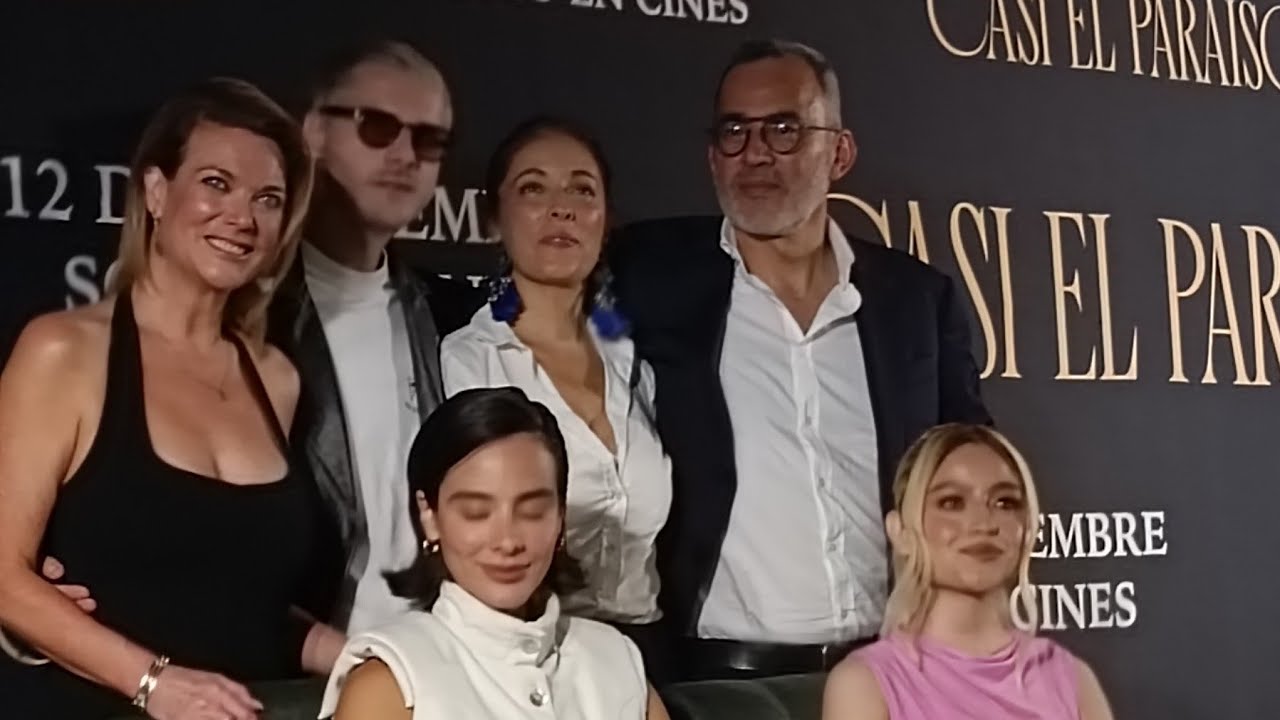 Conferencia de prensa #CasiElParaiso #EsmeraldaPimentel #KarolSevilla #AndreArcangeli #KatieBarberi